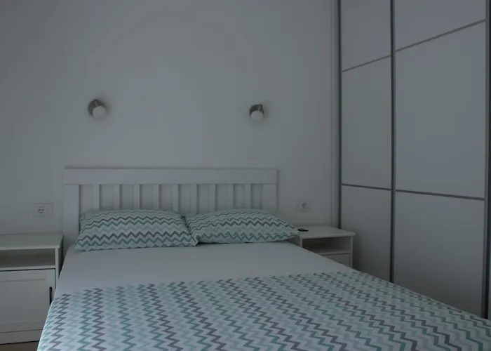 Apartments Prova ****