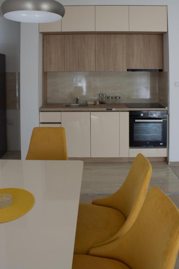 Prova **** Apartment *