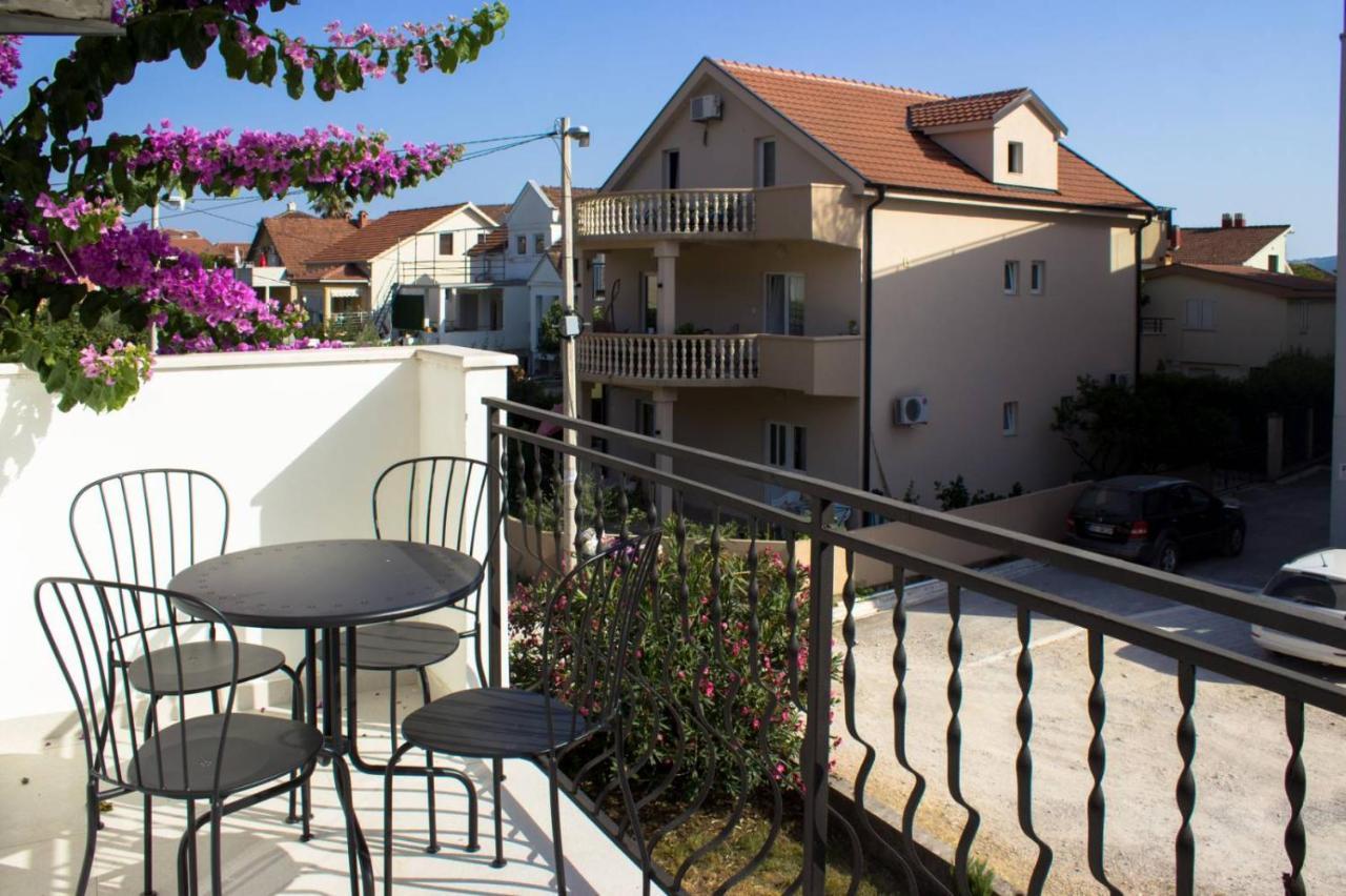 Prova **** Apartment *